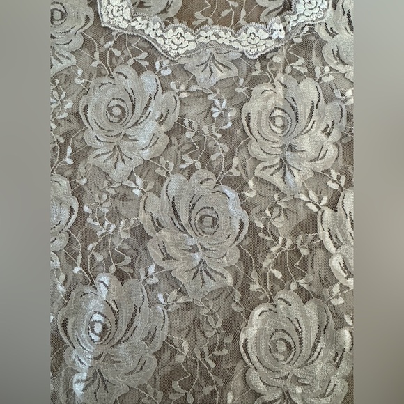 NWOT Women’s Charolette Russe Y2K Inspired Floral Lace Sheer Cottagecore Top - Picture 5 of 9